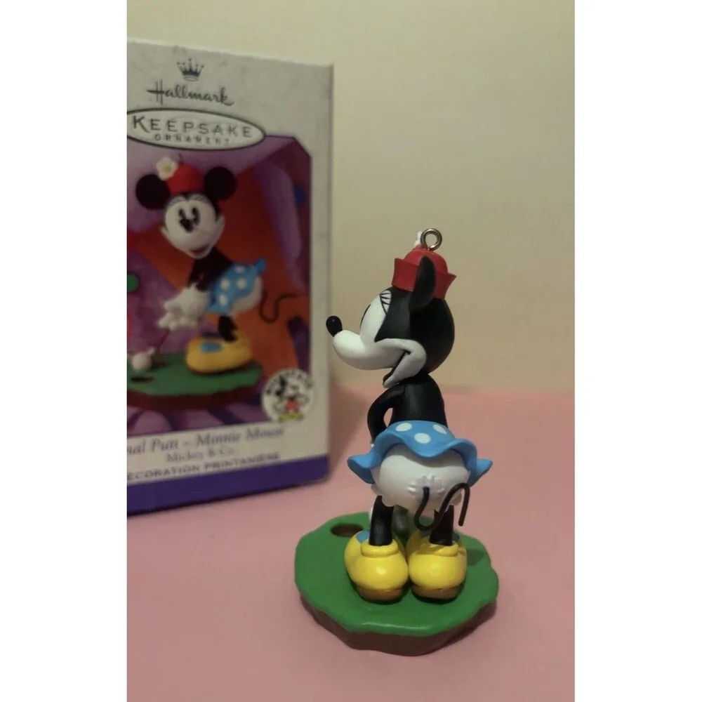 Vintage Hallmark Keepsake Ornament Final Putt Minnie Mouse Mickey & Co. 1999